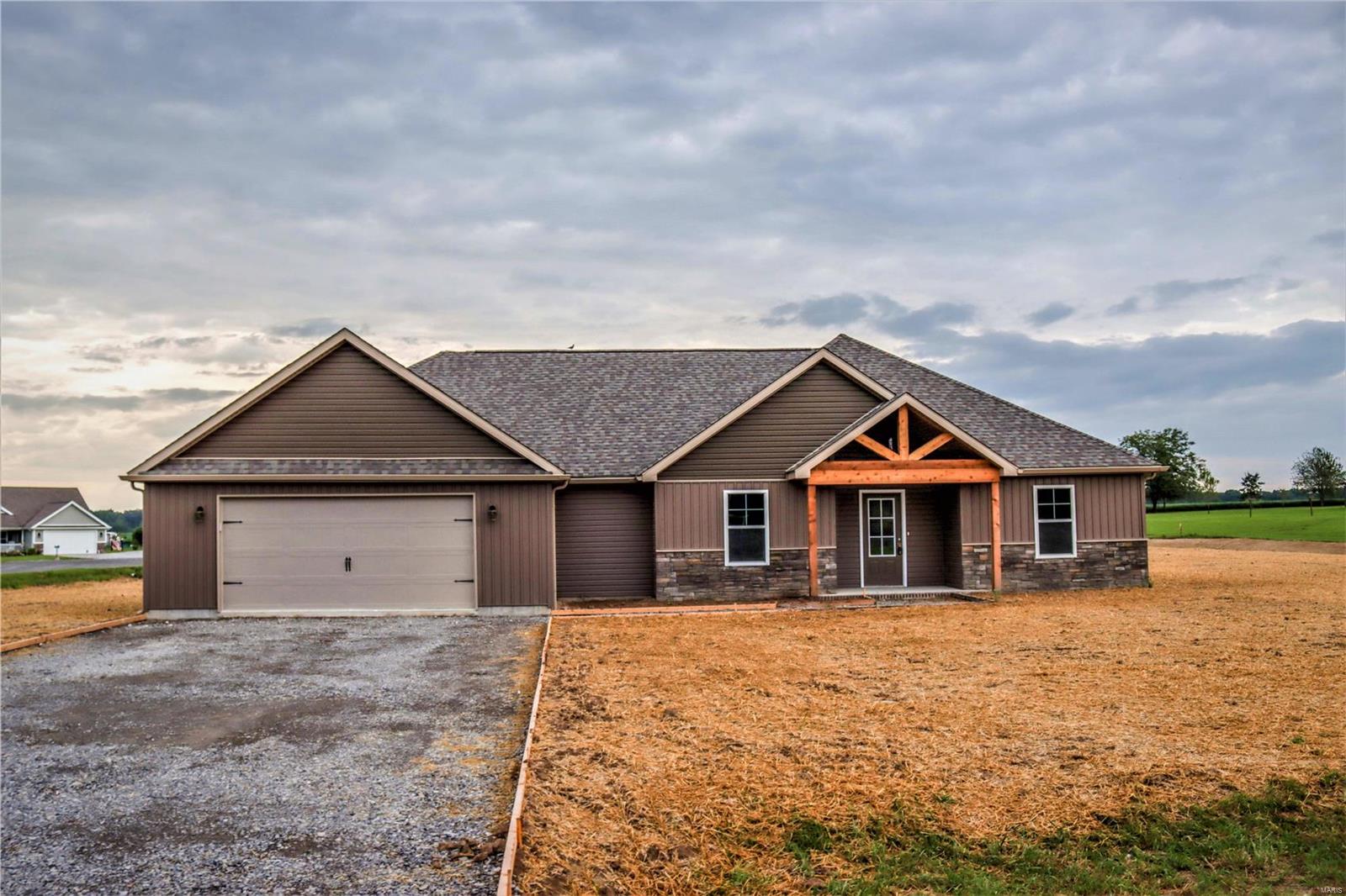 15660 Jadin Road Marion, IL 62959 - Photo 4 of 45