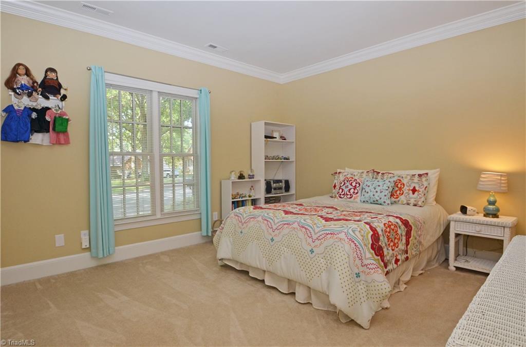 2833 Silas Ridge Road Winston-Salem, NC 27106 - Photo 22 of 30 Large second bedroom
