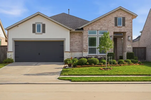 $470,000 | 13227 Fairfield Arbor Drive, Houston, TX 77059