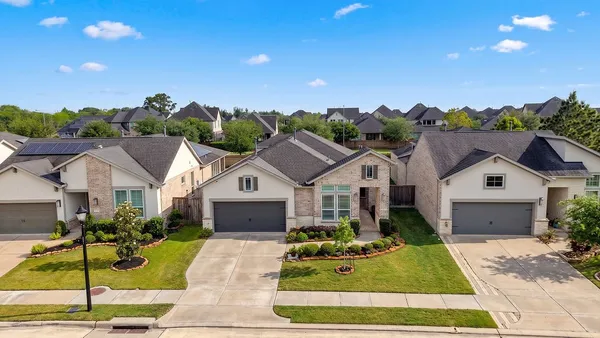 $470,000 | 13227 Fairfield Arbor Drive, Houston, TX 77059