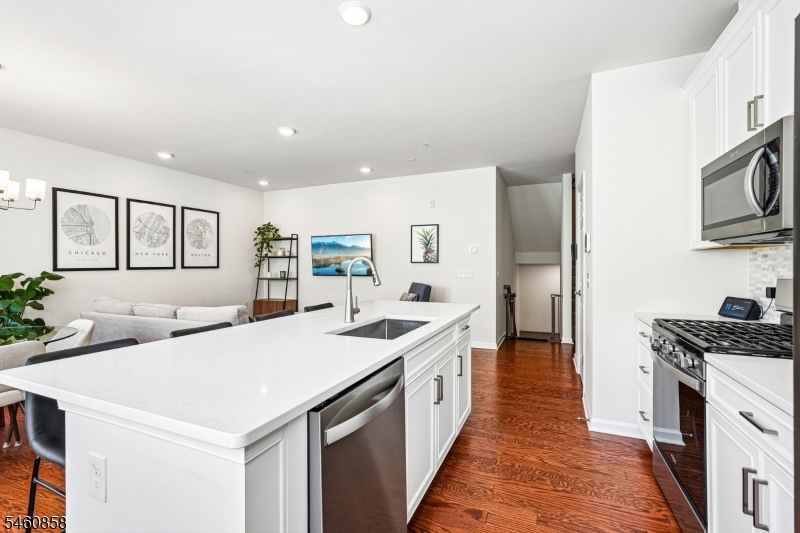 50 Sternadori Road Somerville, NJ 08876 - Photo 13 of 31 Gallery Image 13