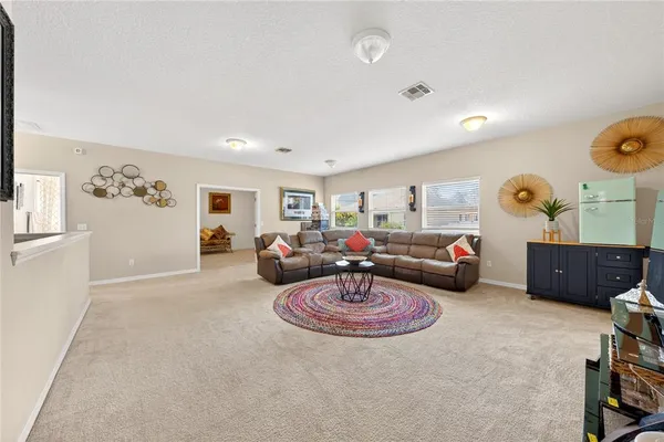 a view of living room washer and dryer