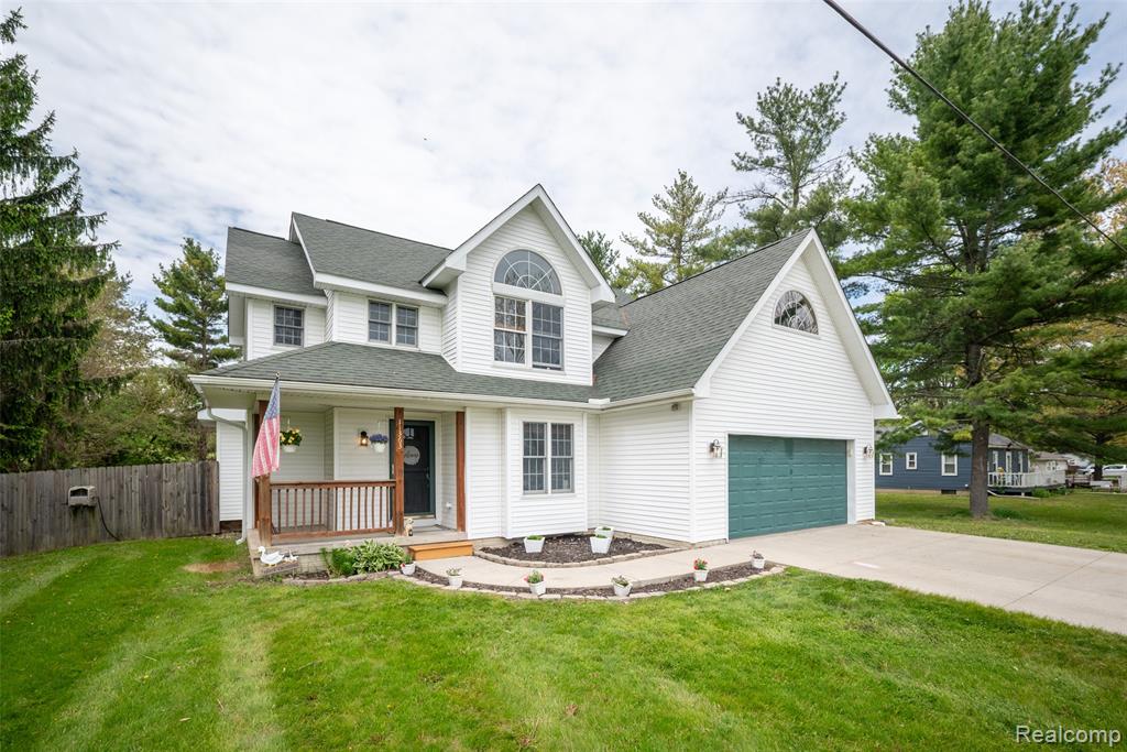 11363 North McKinley Road Montrose, MI 48457 - Photo 2 of 36