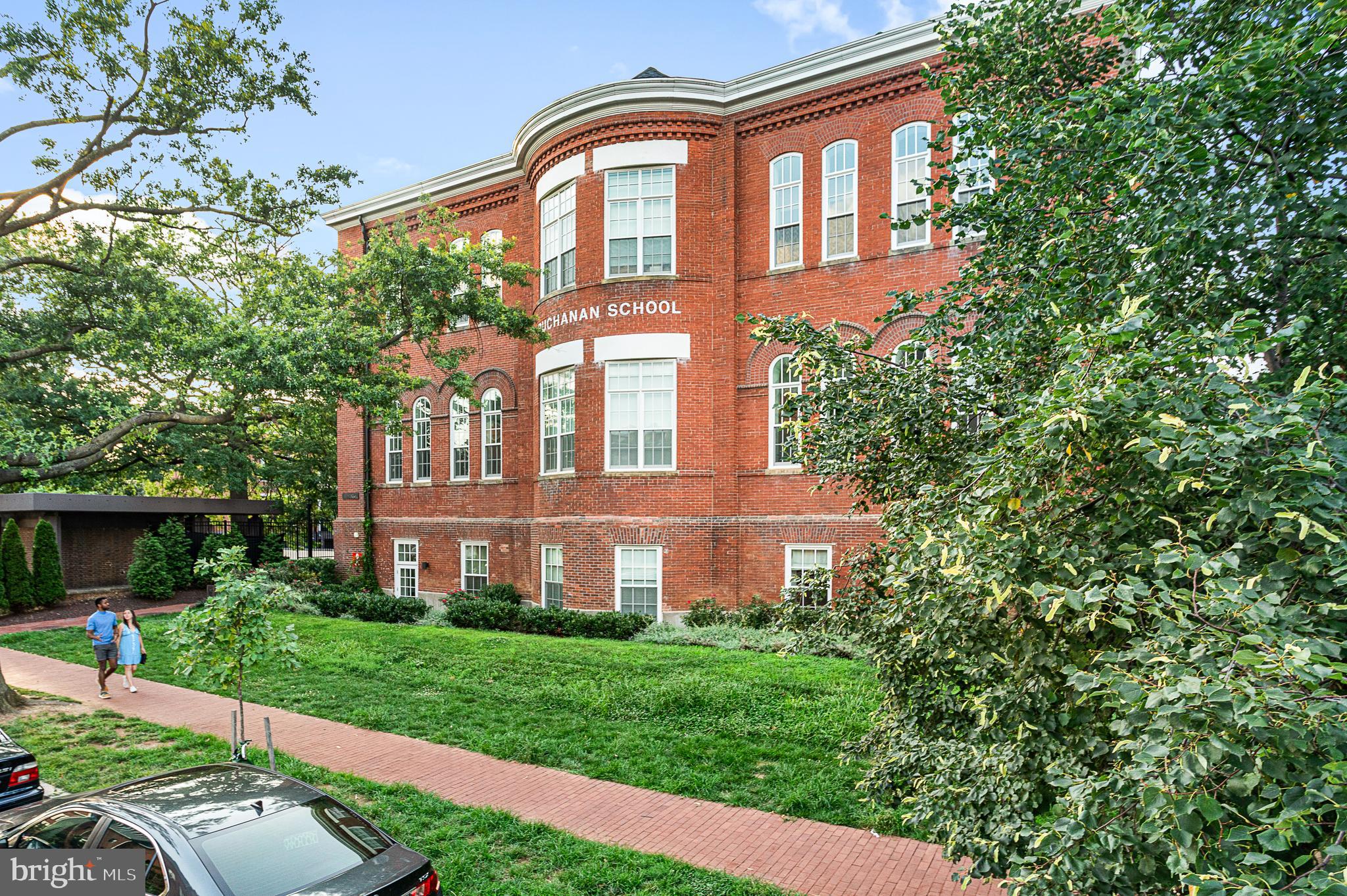 1324 E Street Southeast, Unit 208 Washington, DC 20003 - Photo 2 of 40 E Street View