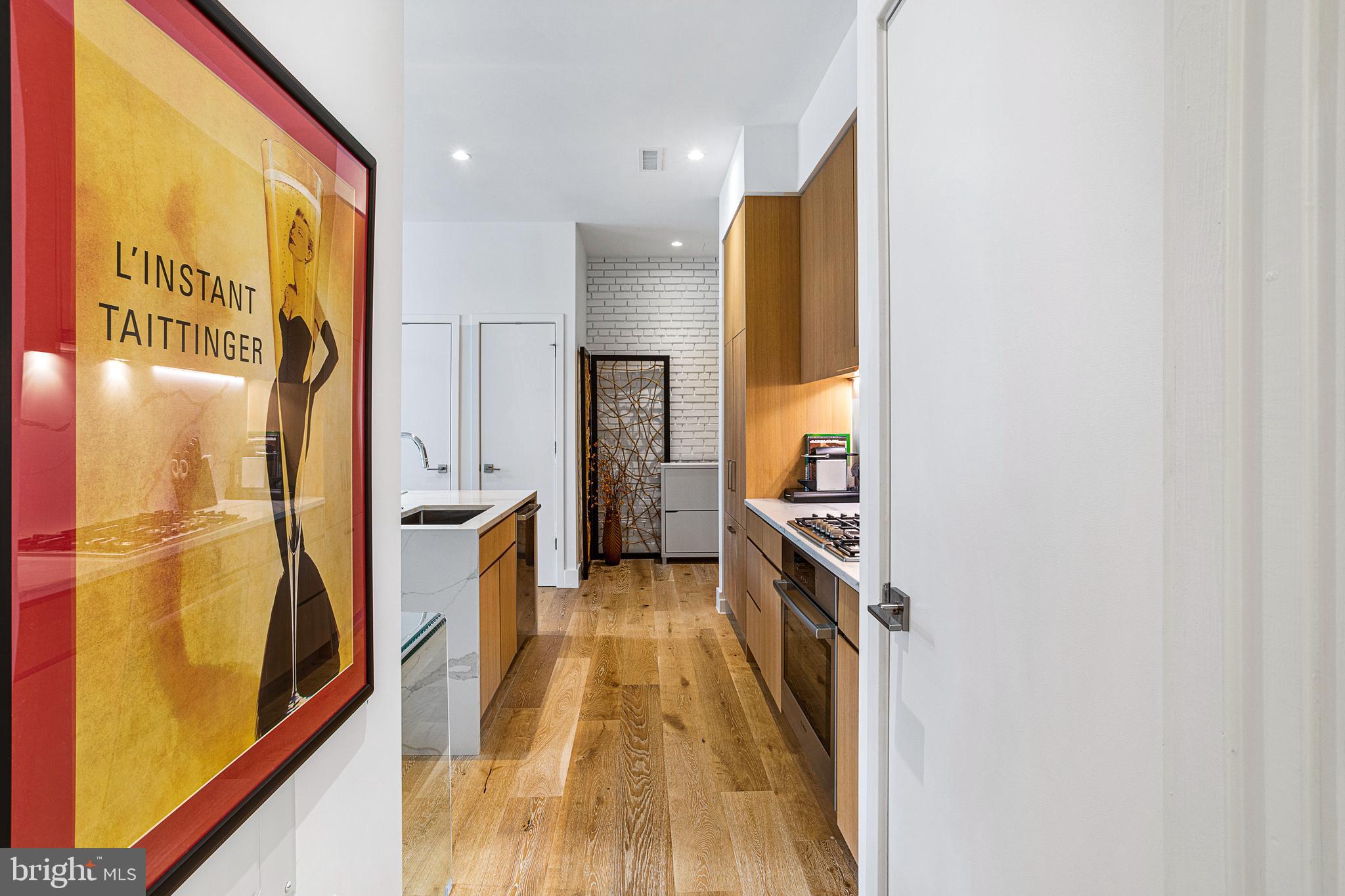 1324 E Street Southeast, Unit 208 Washington, DC 20003 - Photo 22 of 40 Hallway Entry for Bath Access