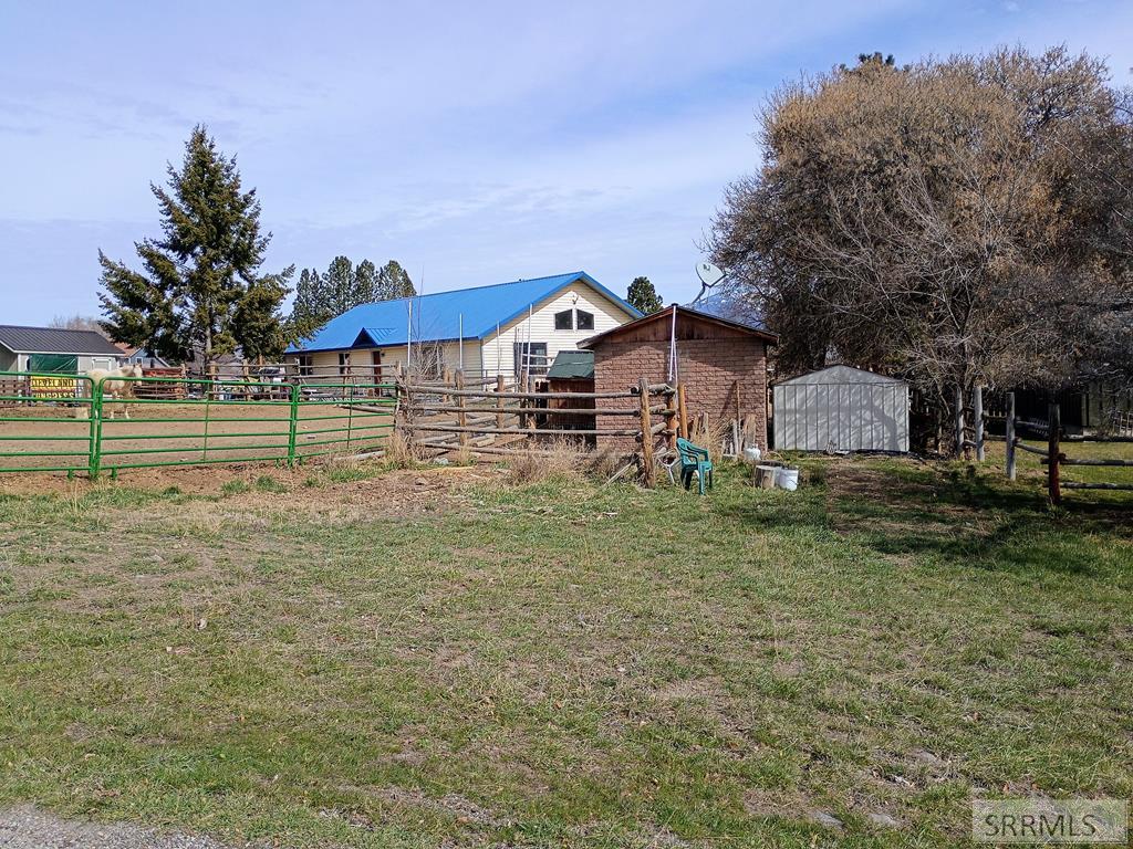 405 Washington Street Salmon, ID 83467 - Photo 31 of 35