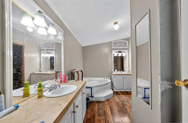 $249,000 | 12751 County Road 1200, Malakoff, TX 75148