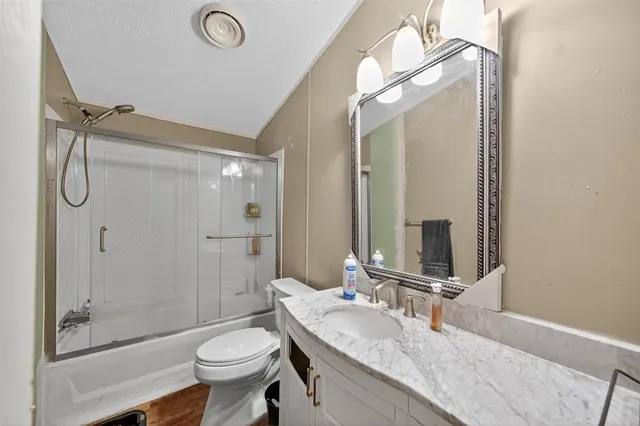 $249,000 | 12751 County Road 1200, Malakoff, TX 75148