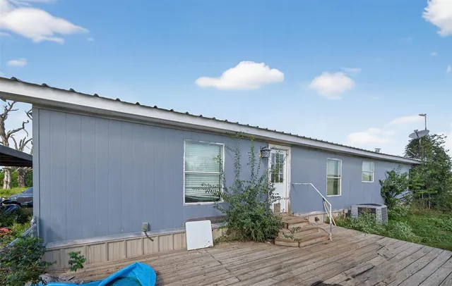 $249,000 | 12751 County Road 1200, Malakoff, TX 75148