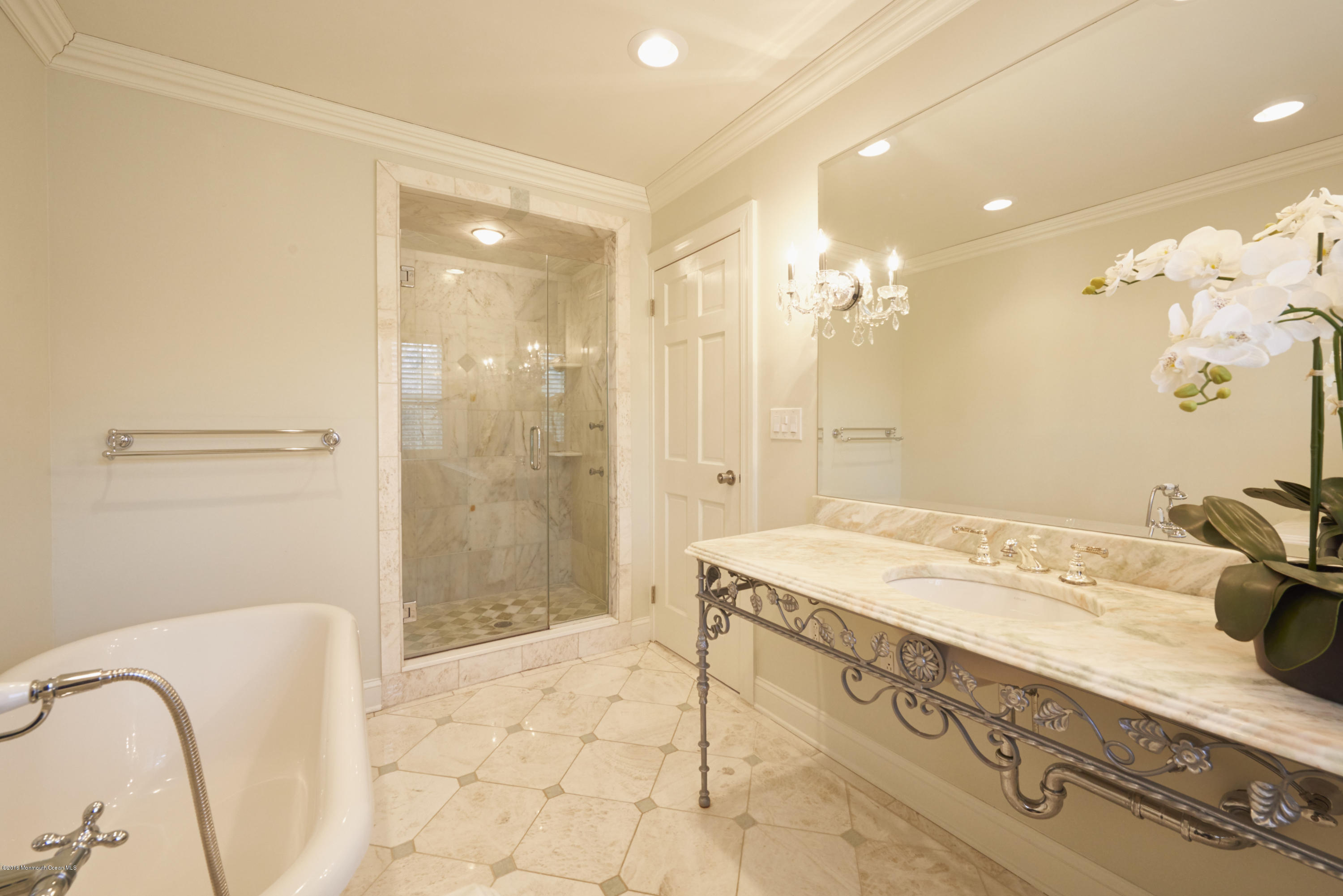 568 Ridge Road Fair Haven, NJ 07704 - Photo 16 of 18 1710