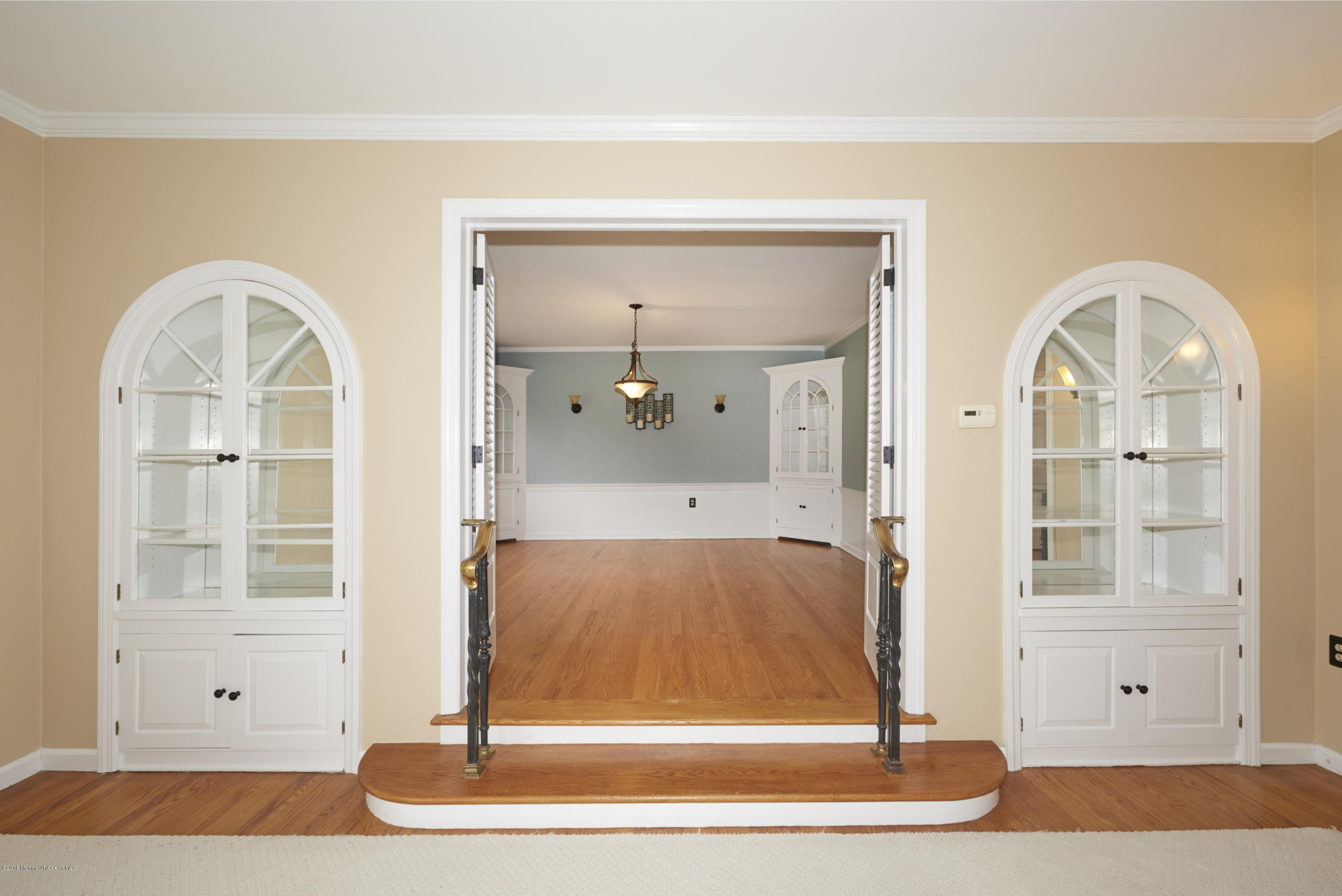 568 Ridge Road Fair Haven, NJ 07704 - Photo 10 of 18 1693