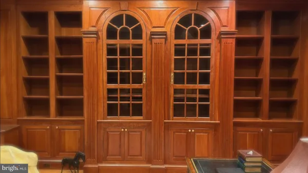 $24,000 | 1289 Ballantrae Farm Drive, McLean, VA 22101