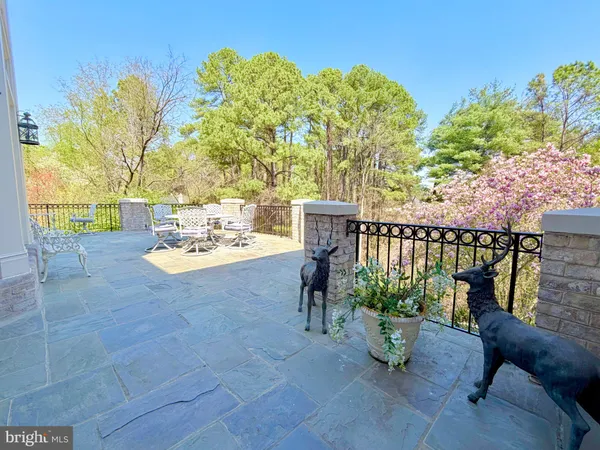 $24,000 | 1289 Ballantrae Farm Drive, McLean, VA 22101