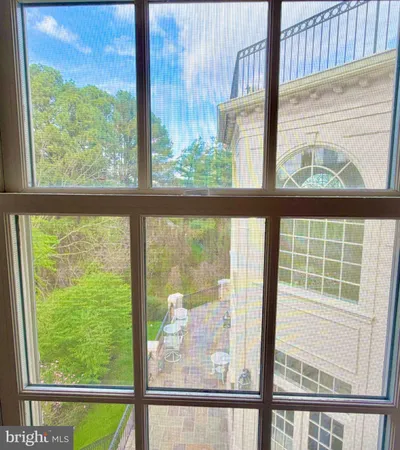 $24,000 | 1289 Ballantrae Farm Drive, McLean, VA 22101