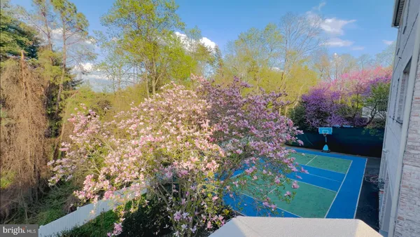 $24,000 | 1289 Ballantrae Farm Drive, McLean, VA 22101