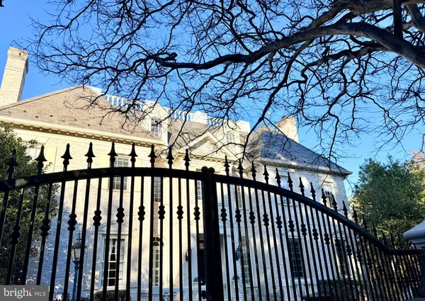 $24,000 | 1289 Ballantrae Farm Drive, McLean, VA 22101