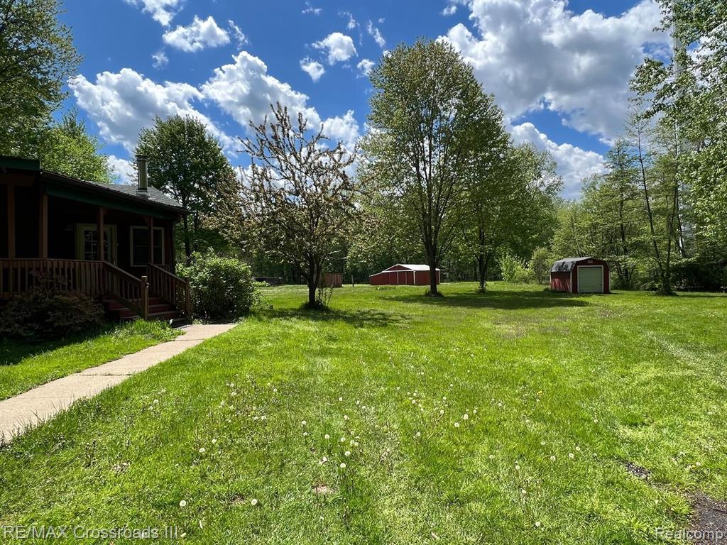 21850 Prince Road Belleville, MI 48111 - Photo 28 of 31