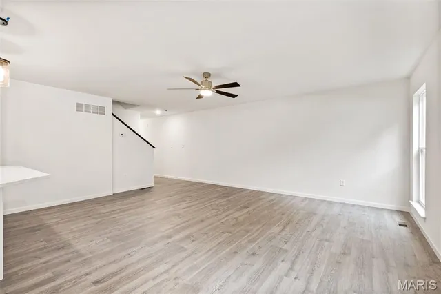 $340,250 | 51 Fairmount Grv Drive, St. Peters, MO 63376