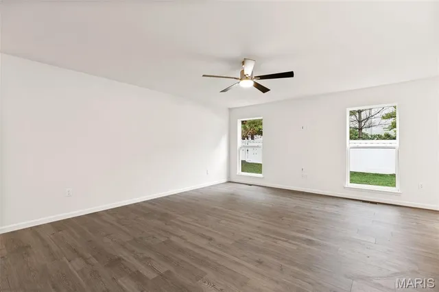 $340,250 | 51 Fairmount Grv Drive, St. Peters, MO 63376