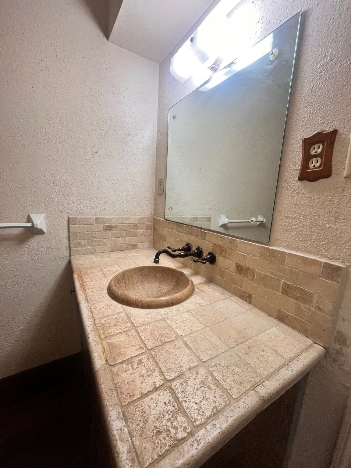 1914 Indian Shores Road Crosby, TX 77532 - Photo 25 of 34