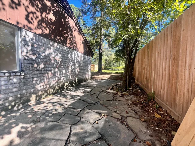 $1,850 | 1914 Indian Shores Road, Crosby, TX 77532