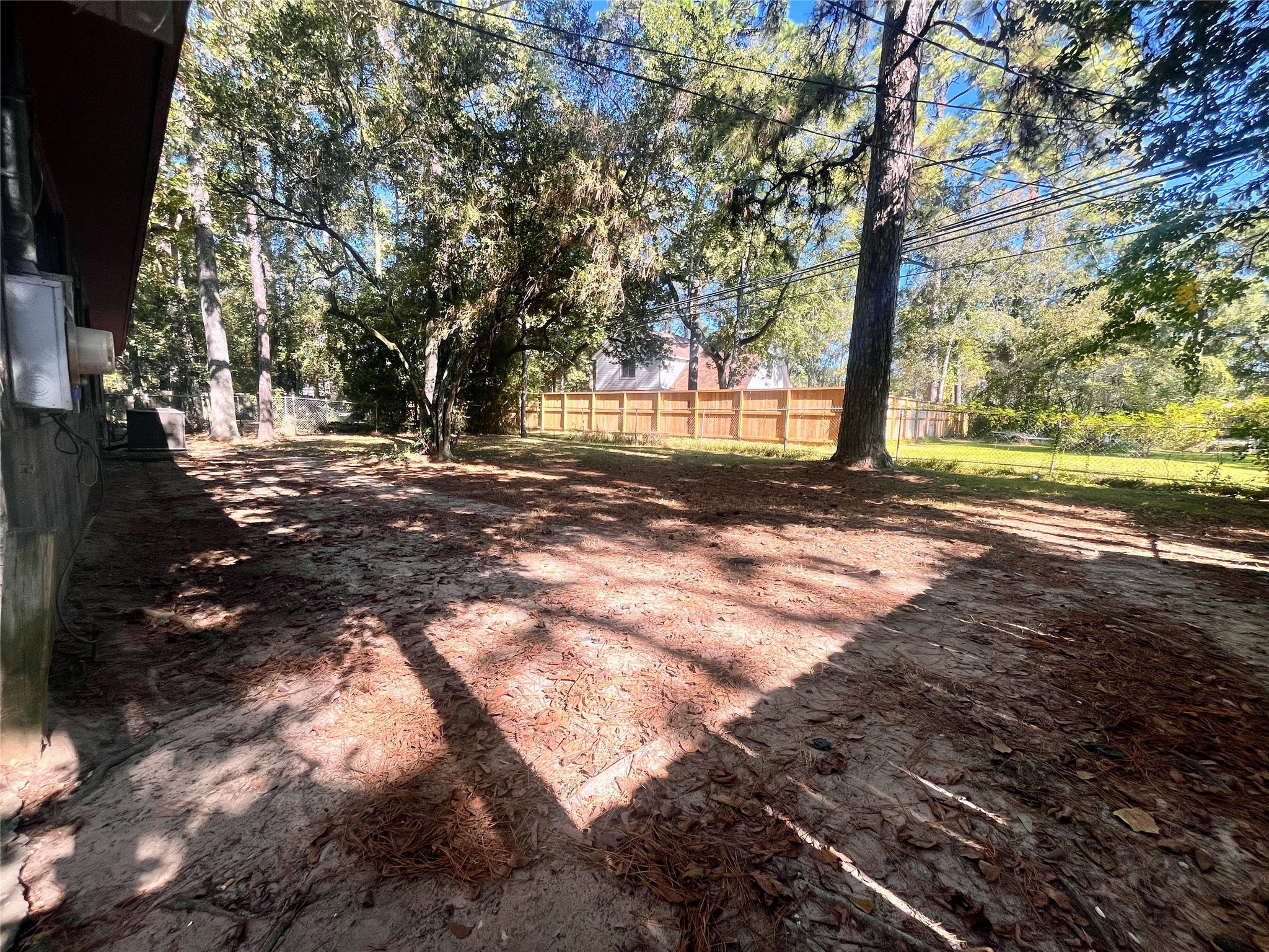 1914 Indian Shores Road Crosby, TX 77532 - Photo 9 of 34