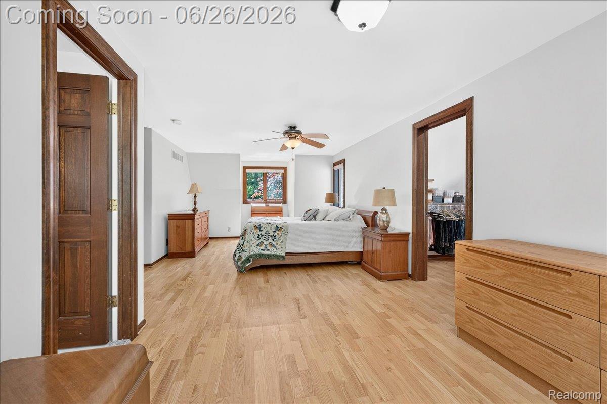 29498 East River Road Grosse Ile, MI 48138 - Photo 38 of 66 Bedroom #4 ~ Primary Suite