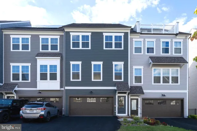 a car parked in front of a building