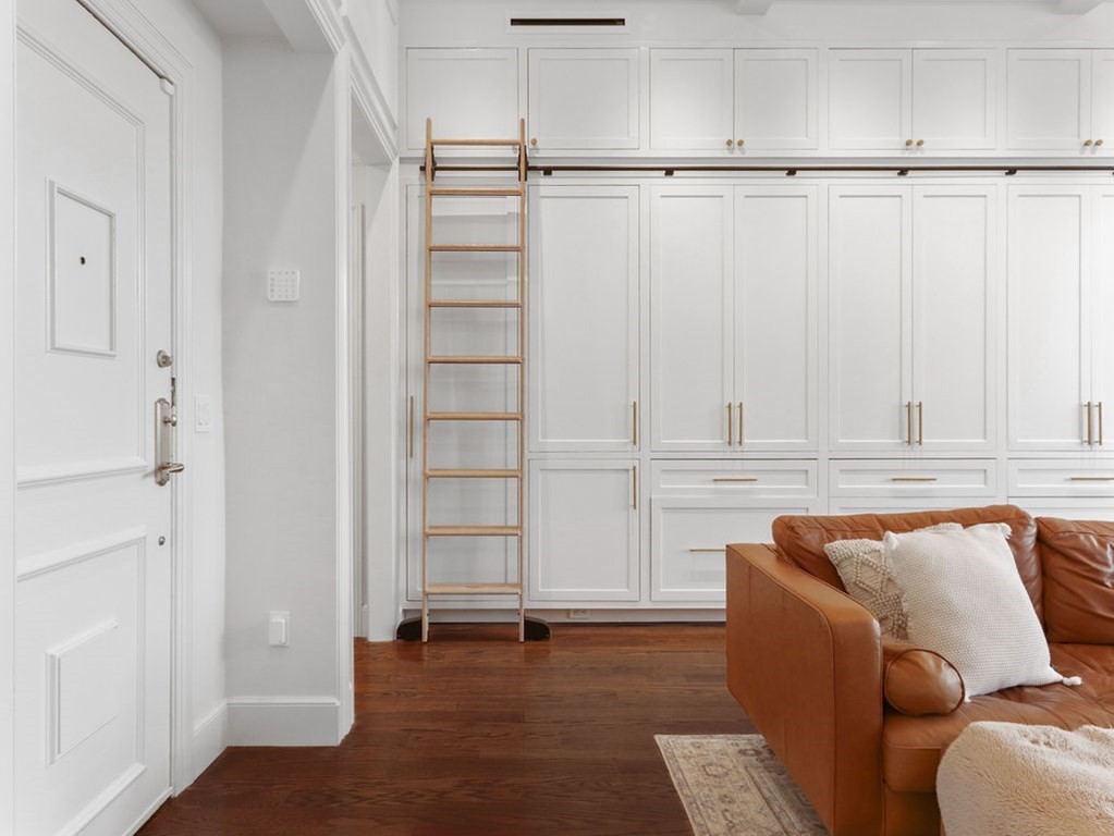 206 Beacon Street, Unit 1 Boston, MA 02116 - Photo 10 of 23 a view of walk in closet with rug