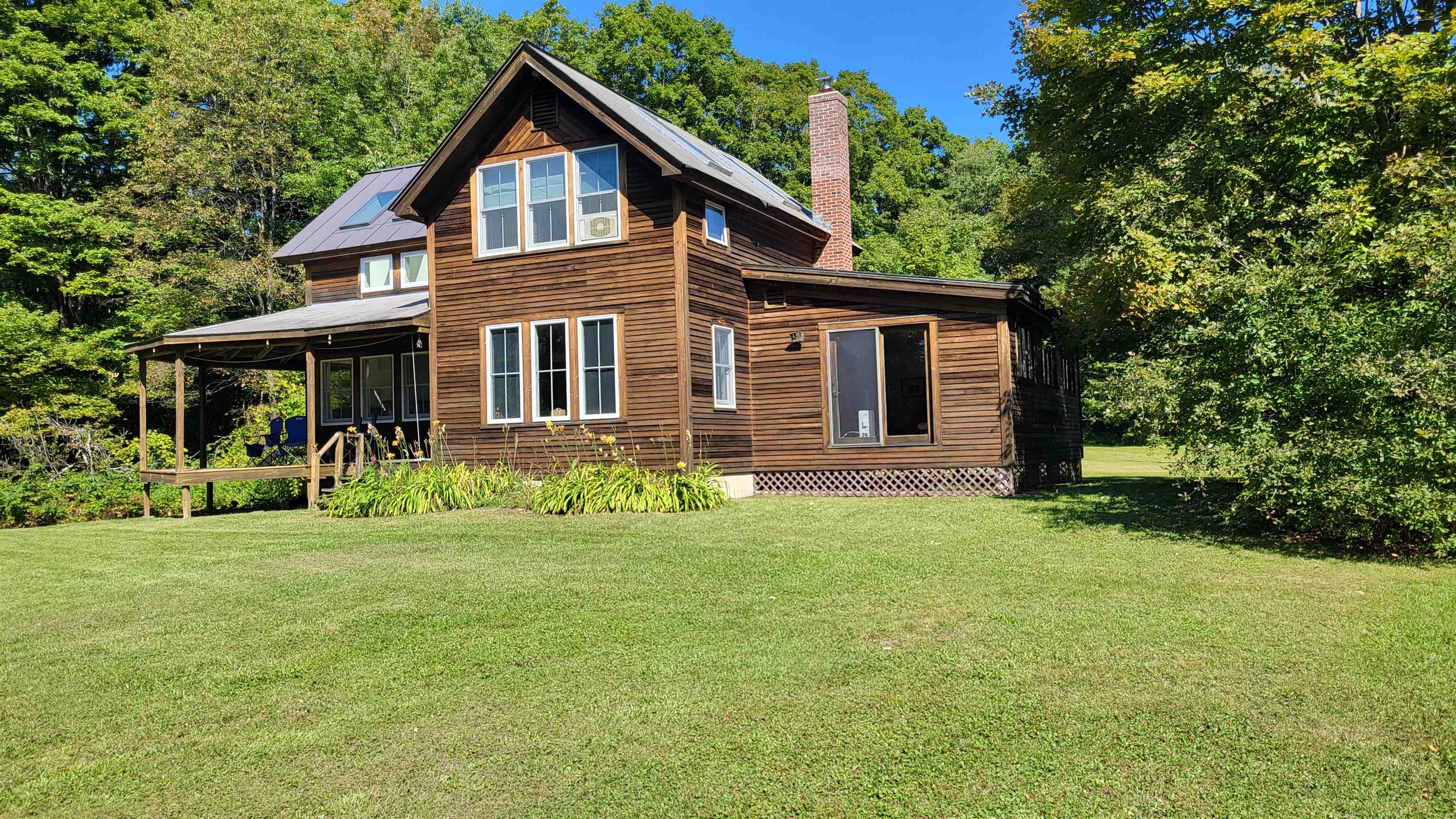 358 Woods Road Brookfield, VT 05036 - Photo 2 of 18