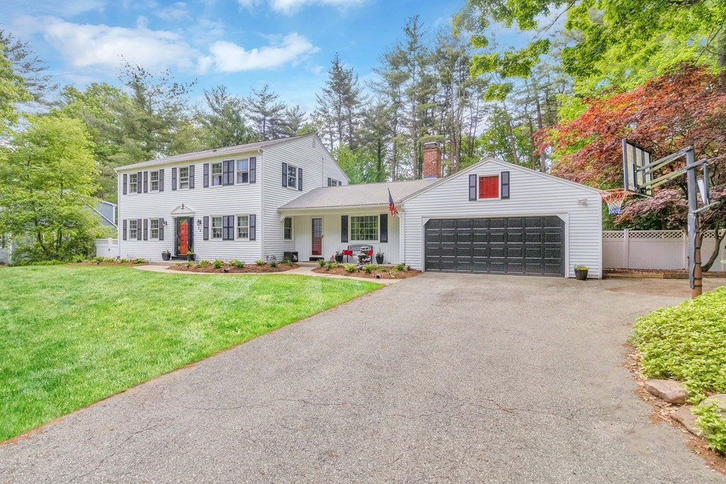 34 Pleasant View Road Wilbraham, MA 01095 - Photo 2 of 42 Gallery Image 2