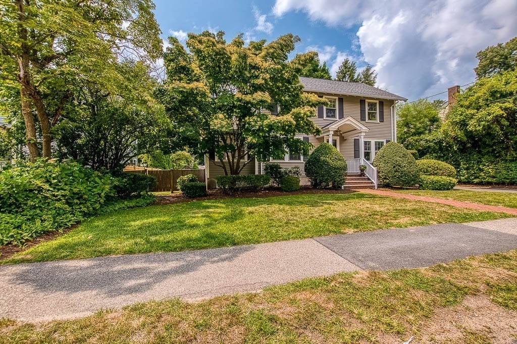 267 Manning Street Needham, MA 02492 - Photo 3 of 40 Gallery Image 3