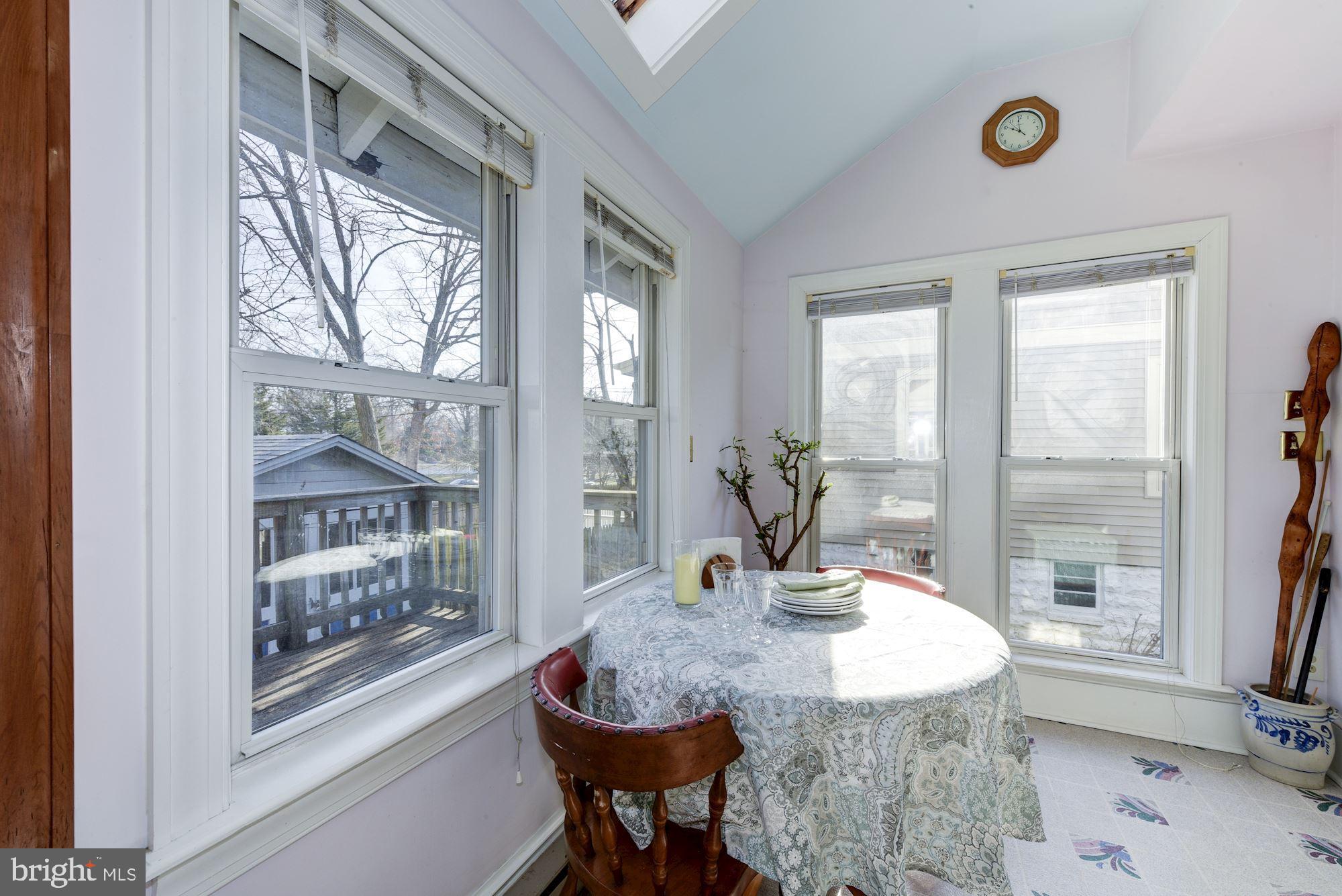 803 Philadelphia Avenue Silver Spring, MD 20910 - Photo 8 of 20