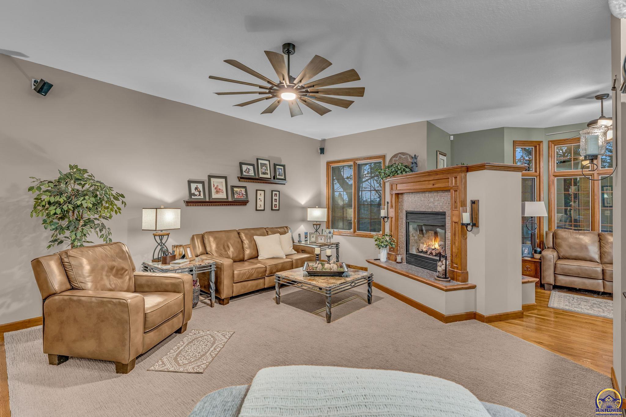 5956 Southwest Clarion Lane Topeka, KS 66610 - Photo 12 of 69