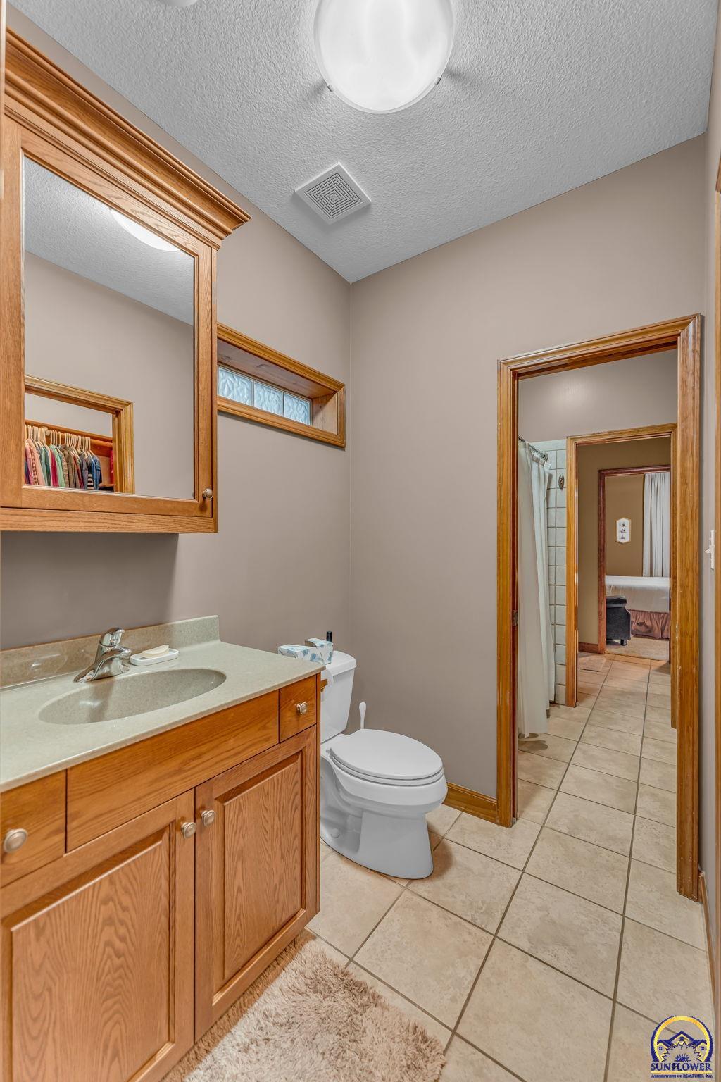 5956 Southwest Clarion Lane Topeka, KS 66610 - Photo 40 of 69