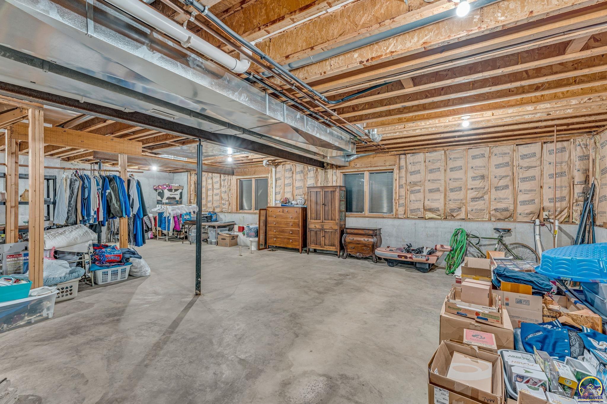 5956 Southwest Clarion Lane Topeka, KS 66610 - Photo 51 of 69