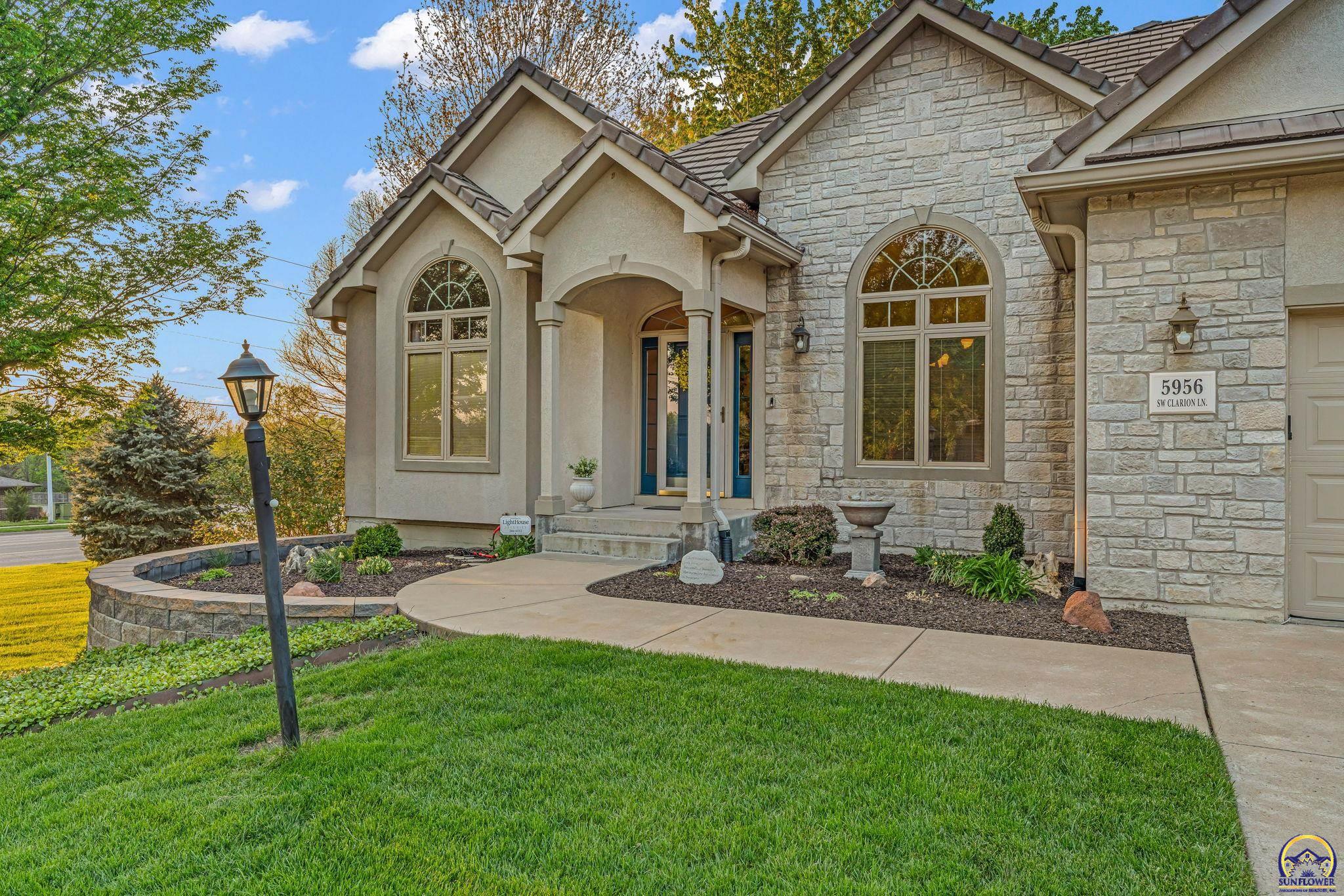 5956 Southwest Clarion Lane Topeka, KS 66610 - Photo 6 of 69