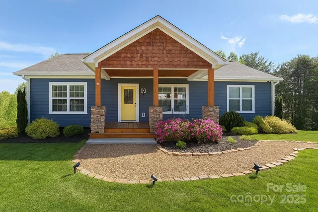 $449,500 | 105 Bluebell Ridge Lane, Weaverville, NC 28787