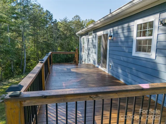 $445,000 | 105 Bluebell Ridge Lane, Weaverville, NC 28787