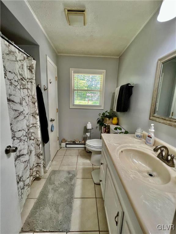 4651 Pine Ridge Drive West Bushkill, PA 18324 - Photo 8 of 22