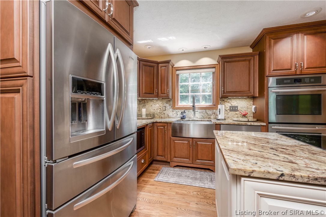 2016 Ridgeview Drive Floyds Knobs, IN 47119 - Photo 9 of 41 Gallery Image 9