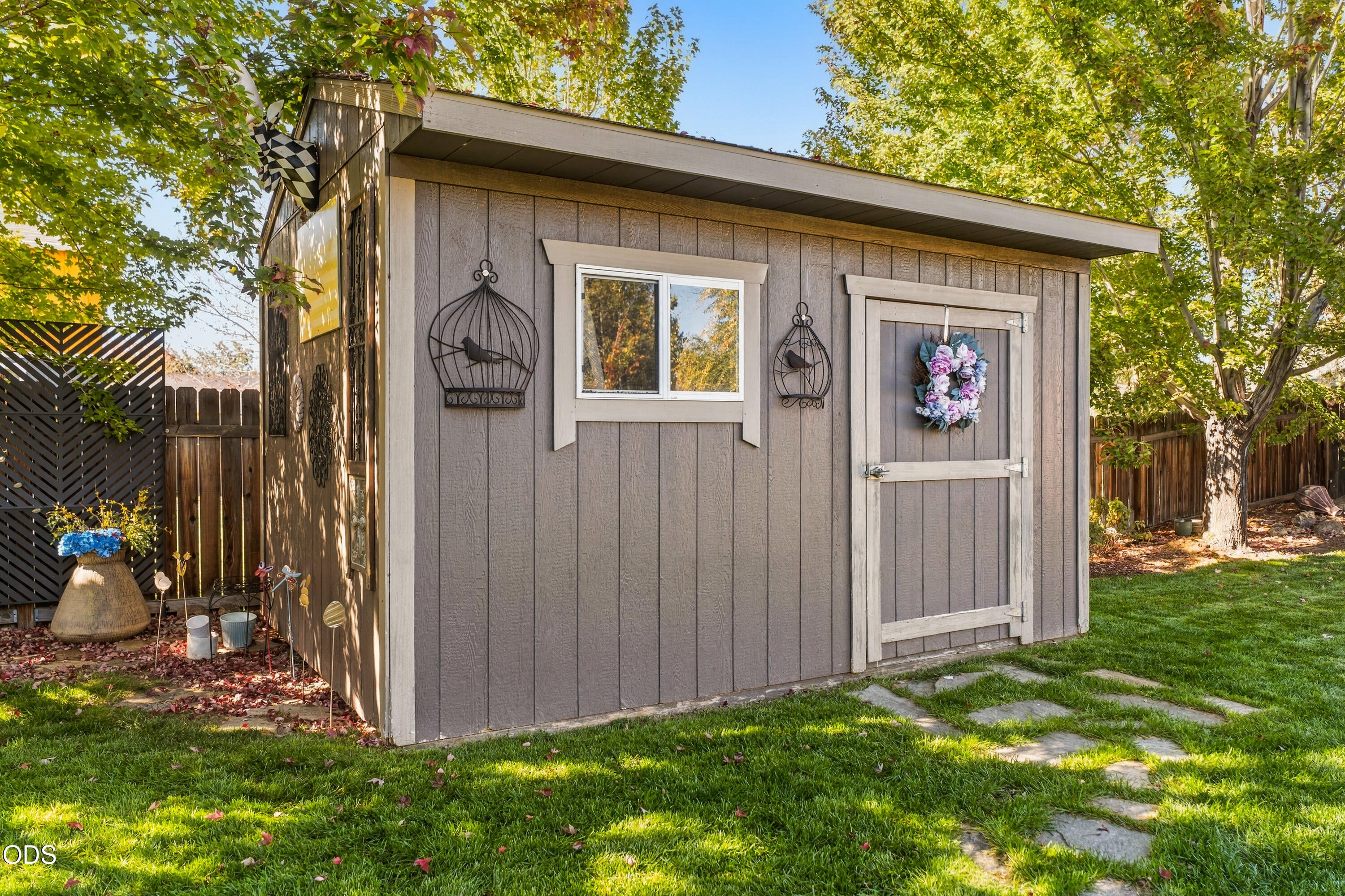 3060 Yellow Ribbon Drive Bend, OR 97701 - Photo 37 of 47 Gallery Image 37