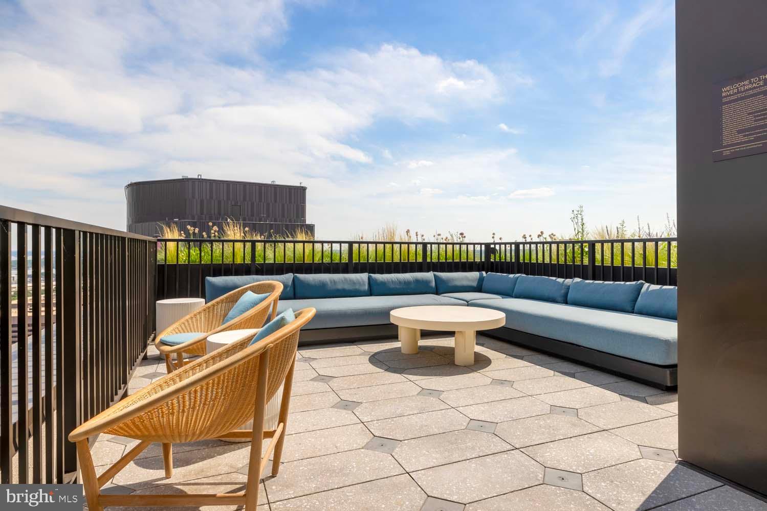 269 19th Court South, Unit 2315 Arlington, VA 22202 - Photo 39 of 48