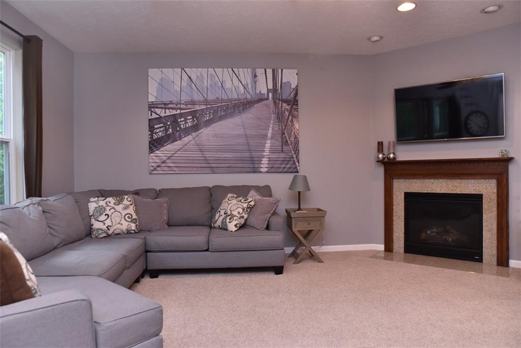 10303 Sugar Ridge Way Indianapolis, IN 46239 - Photo 8 of 35 Gallery Image 8