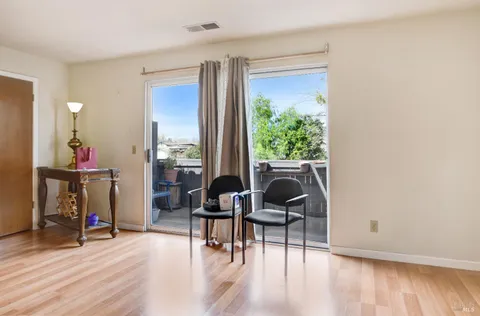 $1,595,000 | 430 West Napa Street, Sonoma, CA 95476