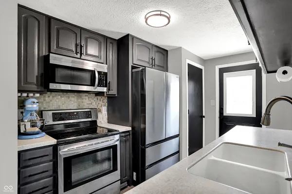 $230,000 | 5105 Bahia Drive, Indianapolis, IN 46237