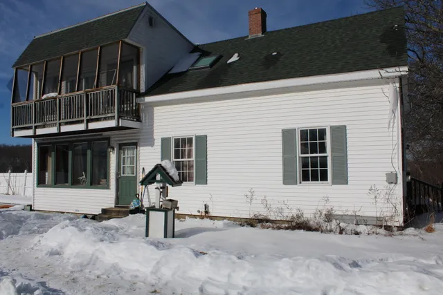 $140,000 | 161 Back Road, Skowhegan, ME 04976