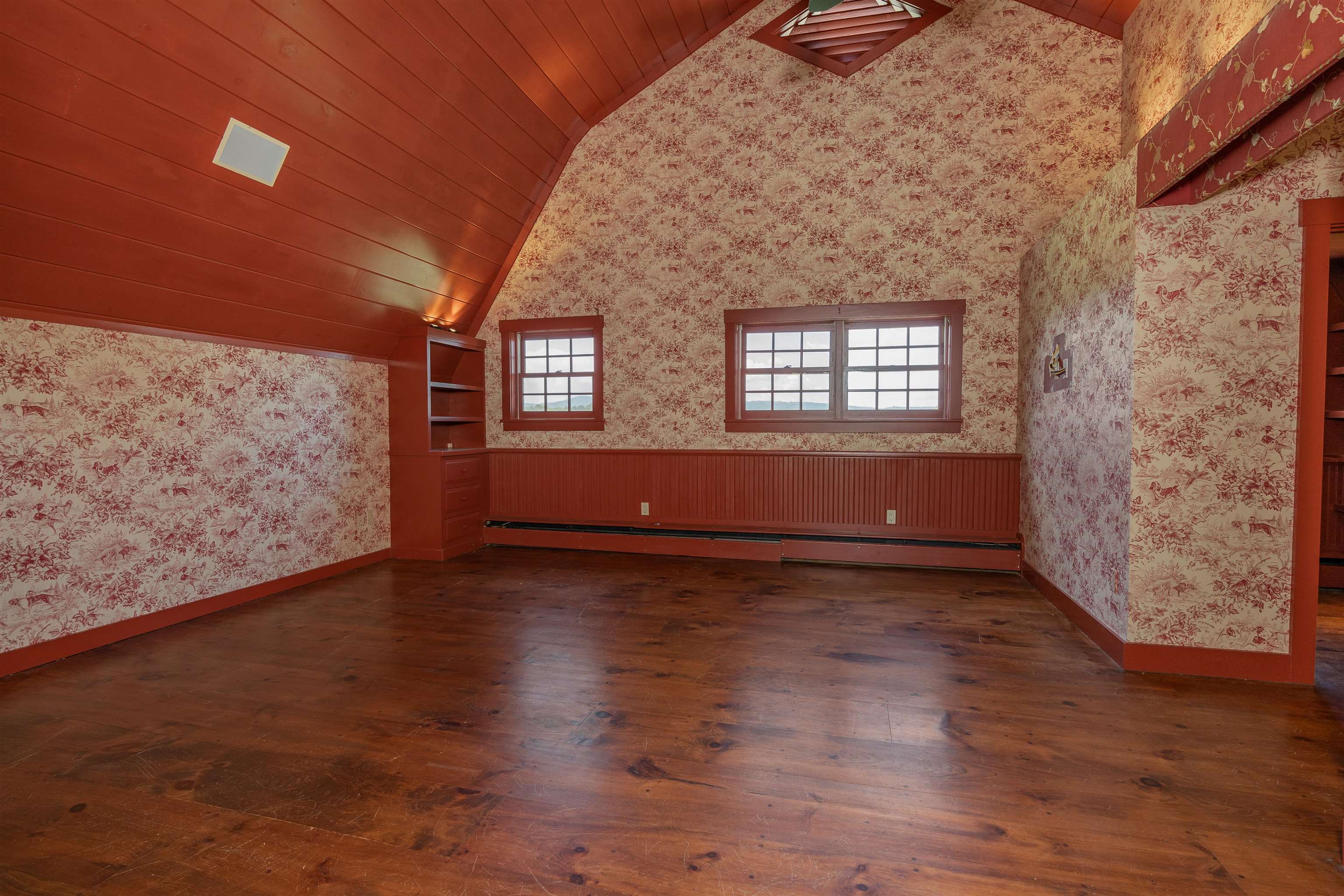 932 N Road Barnard, VT 05032 - Photo 16 of 40