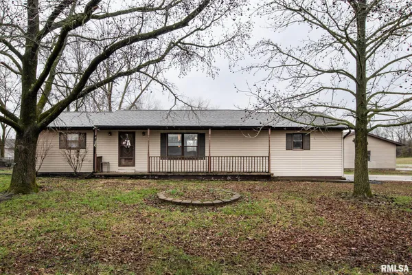 $185,000 | 602 North Lexington Street, De Soto, IL 62924