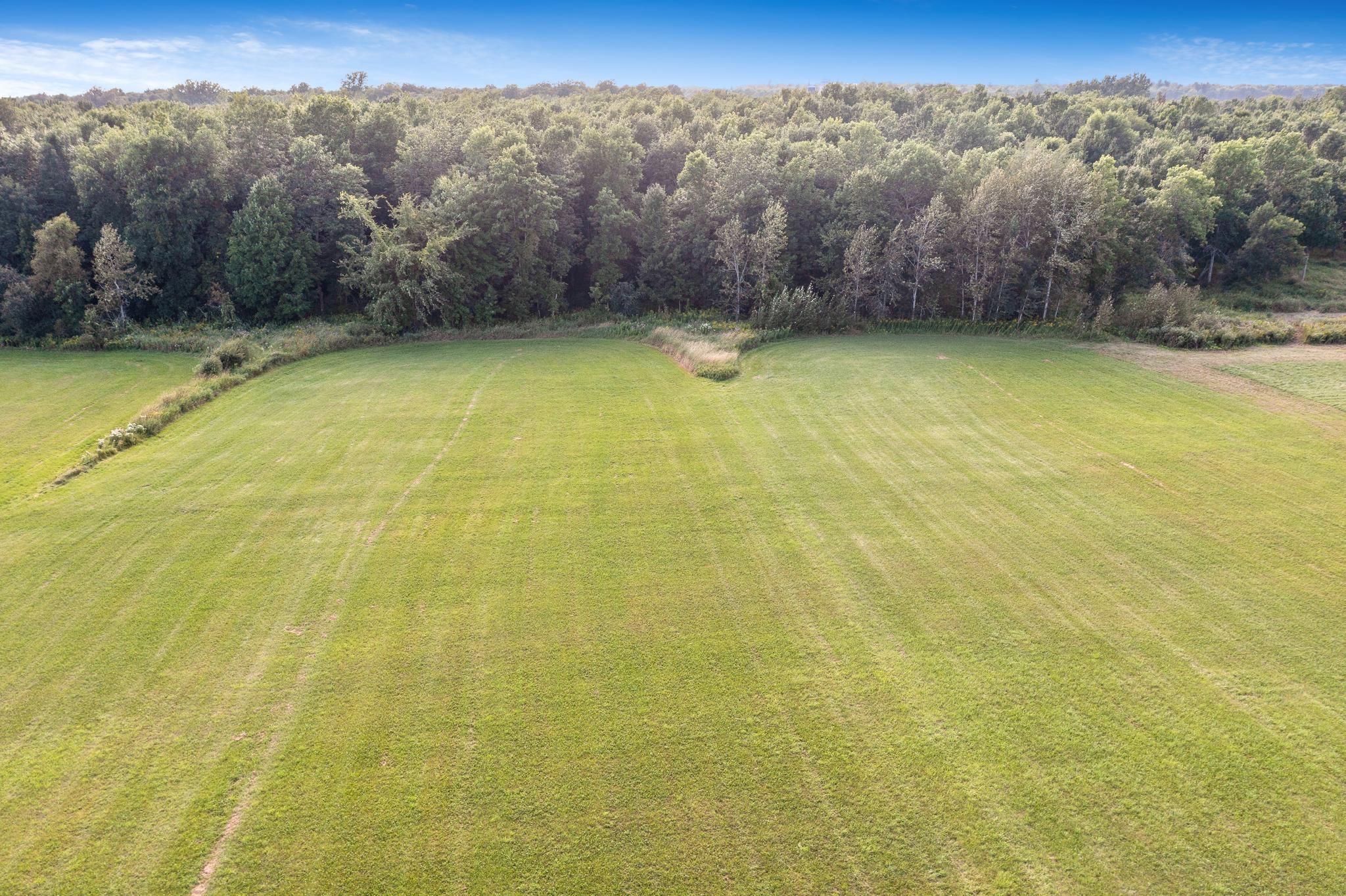 149 Border Road, Unit 2 Alburgh, VT 05440 - Photo 7 of 8 Gallery Image 7